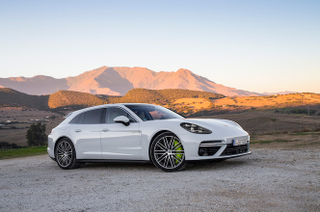 Porsche Panamera Turbo S E-Hybrid Sport-Turismo